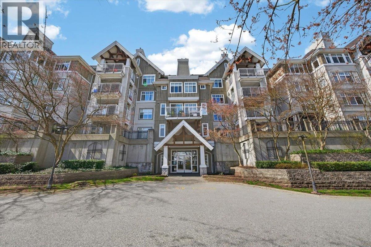 212 1428 Parkway Boulevard, Coquitlam, British Columbia  V3E 3L8 - Photo 38 - R3109361