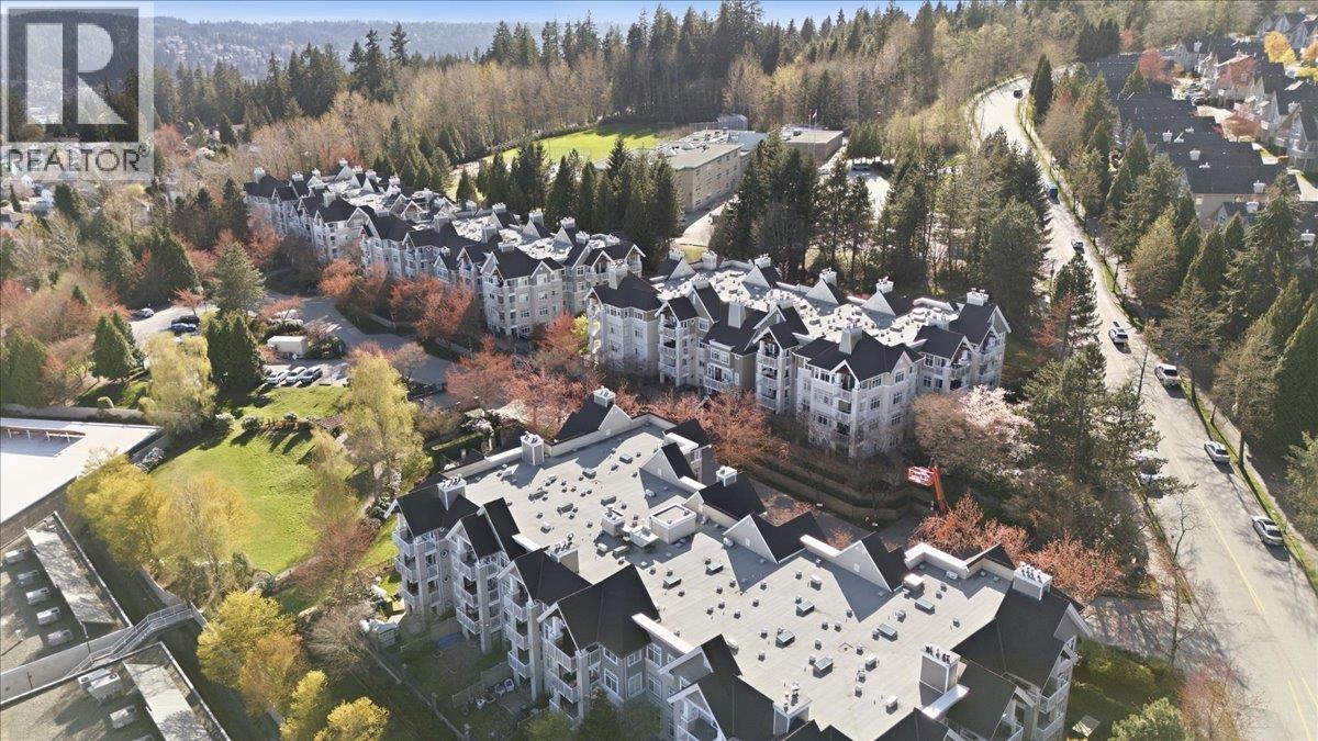 212 1428 Parkway Boulevard, Coquitlam, British Columbia  V3E 3L8 - Photo 36 - R3109361