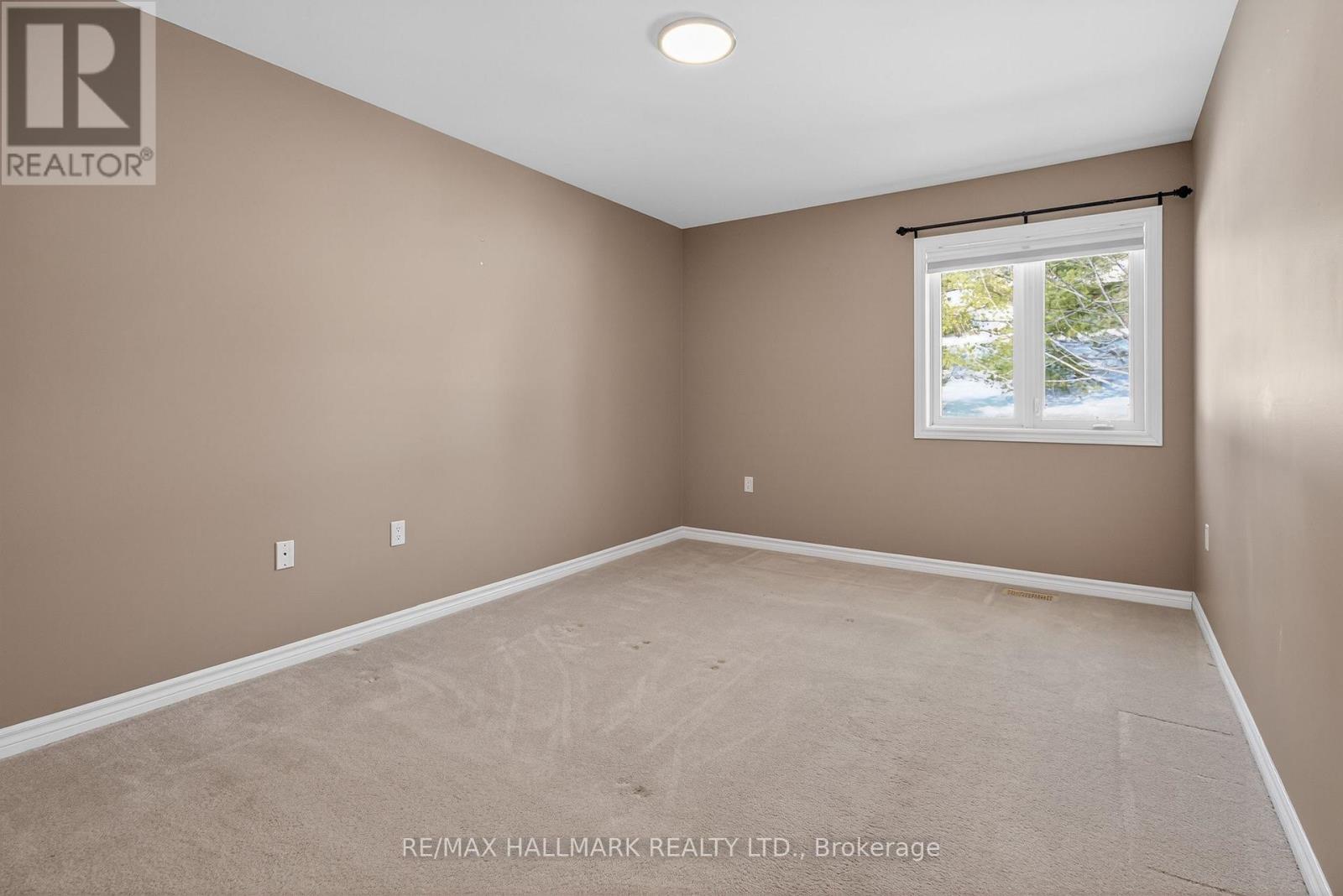 105 - 86 Village Crescent, Peterborough, Ontario  K9J 8S7 - Photo 27 - X12842296