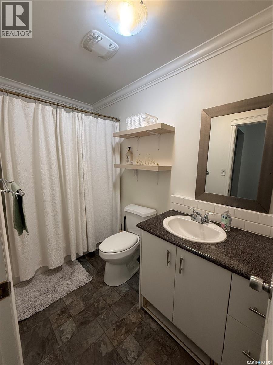 804 6th Street W, Nipawin, Saskatchewan  S0E 1E0 - Photo 10 - SK033428