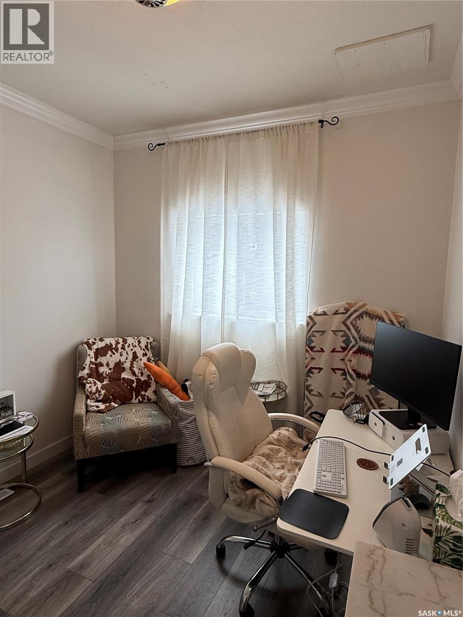 804 6th Street W, Nipawin, Saskatchewan  S0E 1E0 - Photo 11 - SK033428