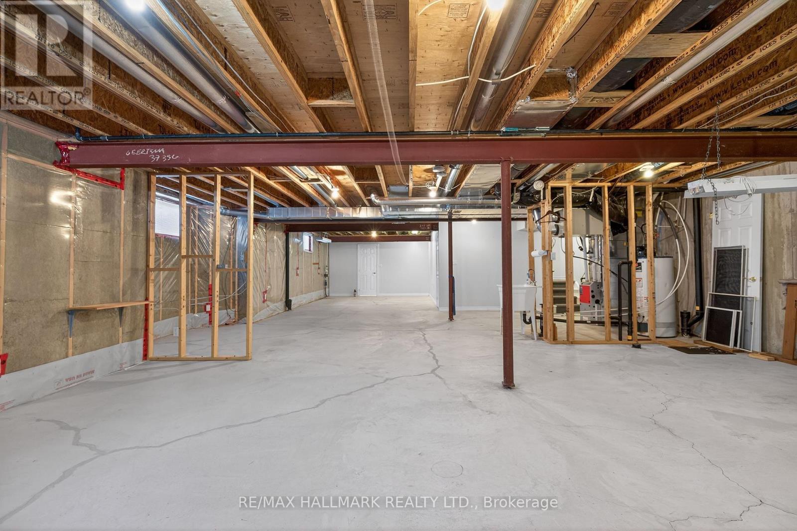 105 - 86 Village Crescent, Peterborough, Ontario  K9J 8S7 - Photo 38 - X12842296