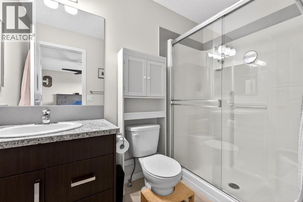 23 Belgian Link, Cochrane, Alberta  T4C 0M3 - Photo 22 - A2303290