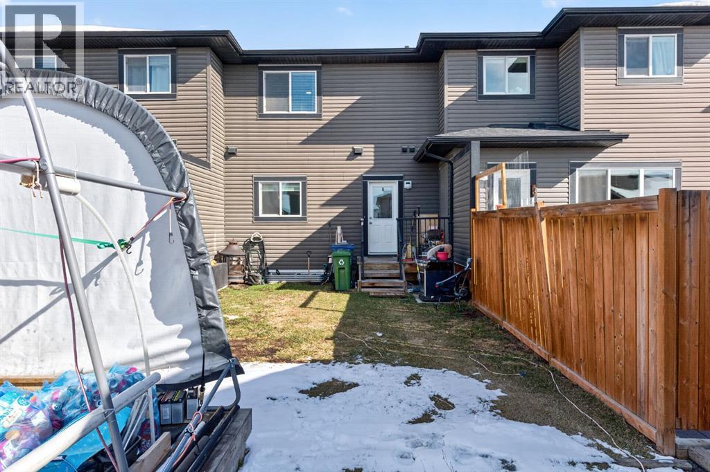 23 Belgian Link, Cochrane, Alberta  T4C 0M3 - Photo 31 - A2303290