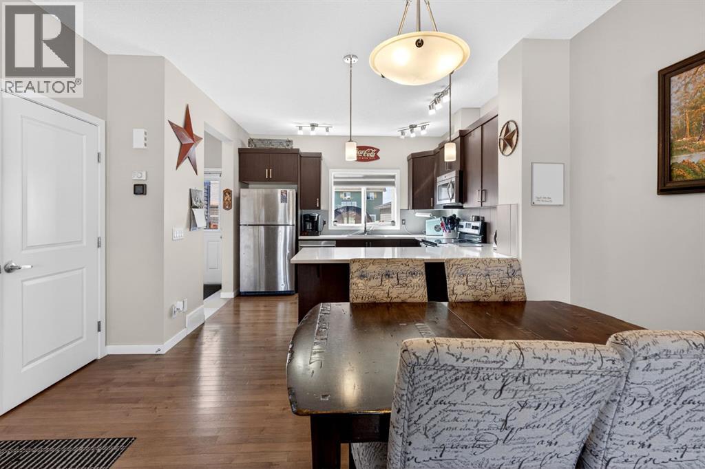 23 Belgian Link, Cochrane, Alberta  T4C 0M3 - Photo 5 - A2303290