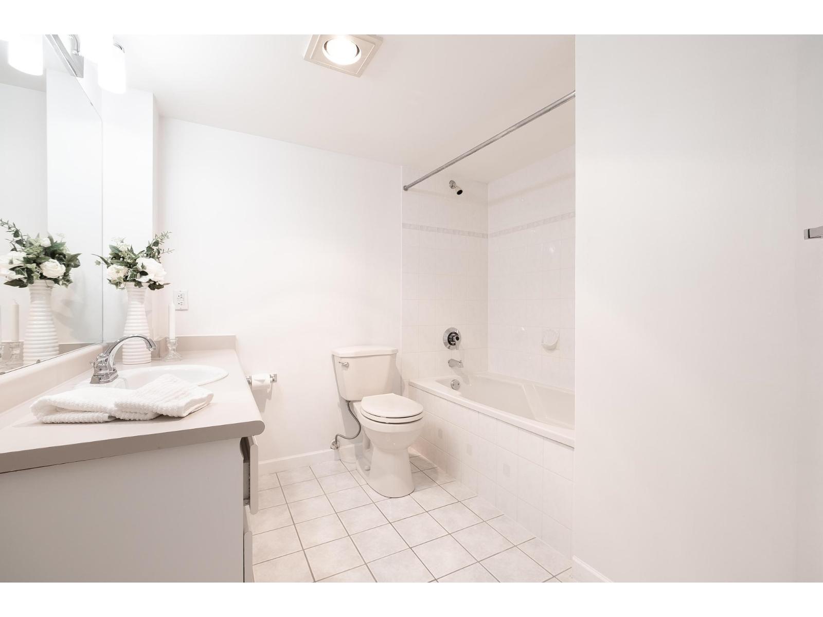 106 9962 148 Street, Surrey, British Columbia  V3R 0P9 - Photo 13 - R3102471