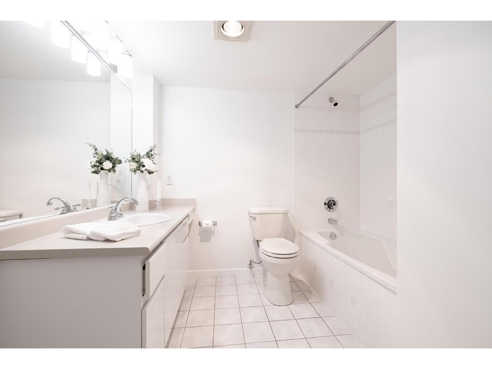 106 9962 148 Street, Surrey, British Columbia  V3R 0P9 - Photo 14 - R3102471