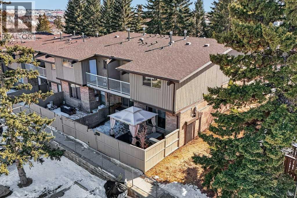 17, 1055 72 Avenue NW, Calgary, Alberta  T2K 5S4 - Photo 1 - A2291531