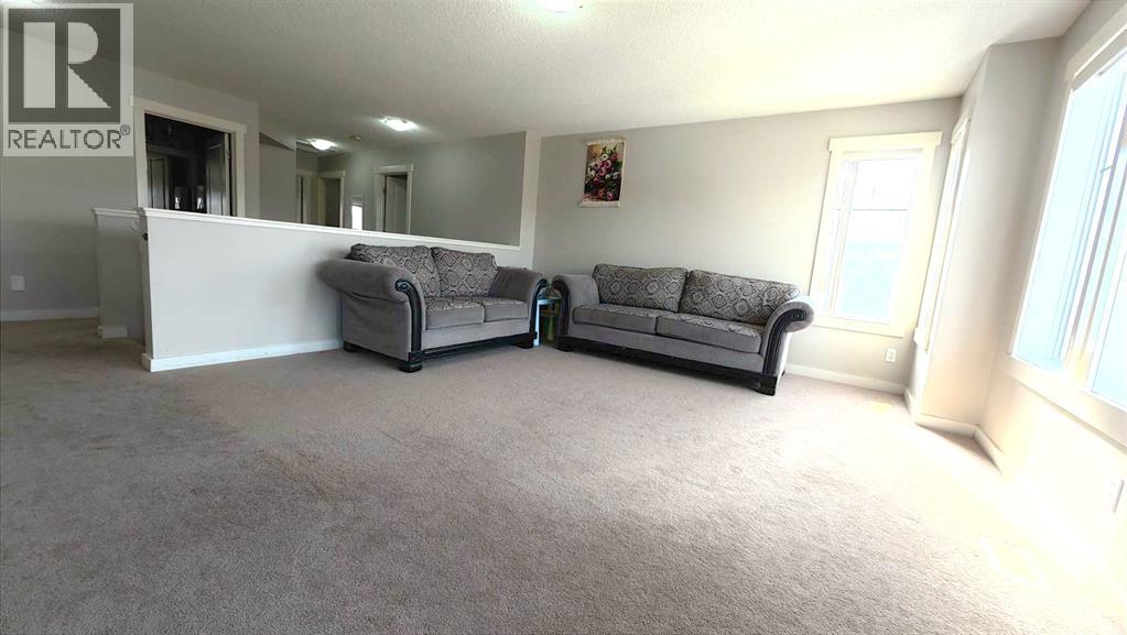 217 Coopers Grove SW, Airdrie, Alberta  T2B 0G4 - Photo 26 - A2303255