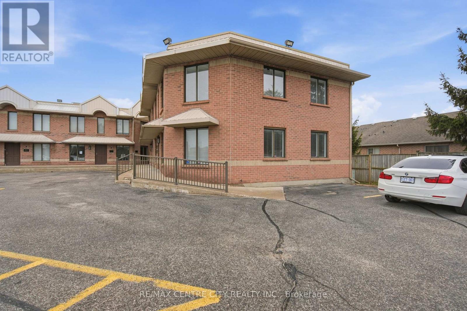 5 - 630 Wharncliffe Road S, London South, Ontario  N6J 4V7 - Photo 4 - X13023104