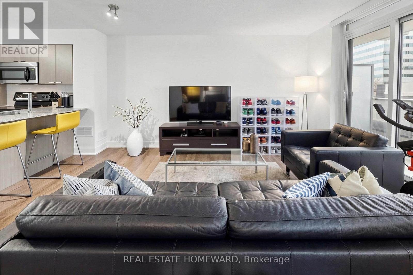 402 - 23 Sheppard Avenue E, Toronto, Ontario  M2N 0C8 - Photo 5 - C13023076