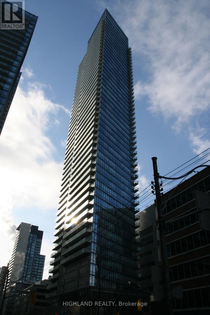 2510 - 832 Bay Street, Toronto, Ontario  M5S 1Z6 - Photo 2 - C13023110