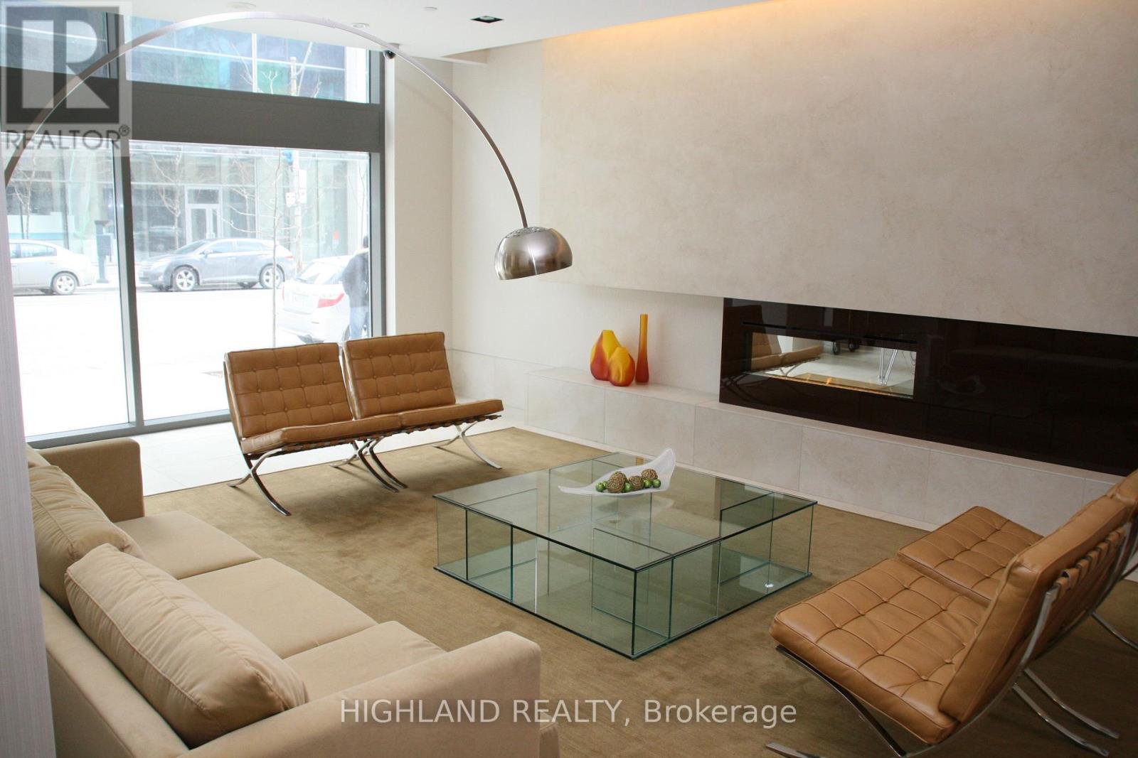 2510 - 832 Bay Street, Toronto, Ontario  M5S 1Z6 - Photo 3 - C13023110