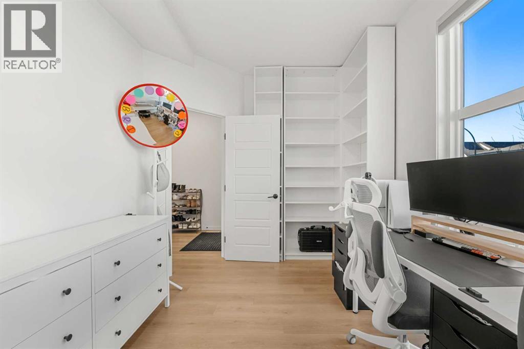 218 Aquila Way Nw, Calgary, Alberta  T3R 1Z8 - Photo 11 - A2303257