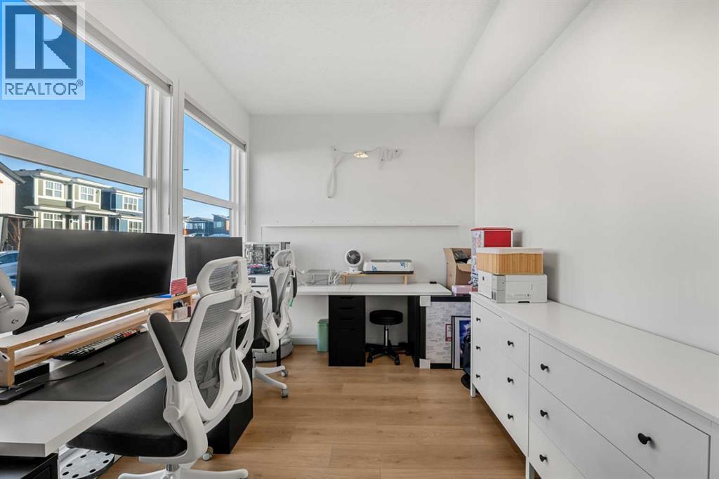 218 Aquila Way Nw, Calgary, Alberta  T3R 1Z8 - Photo 12 - A2303257