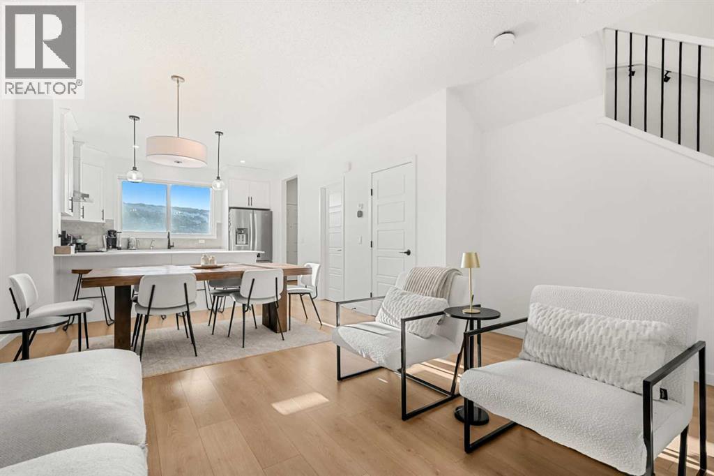 218 Aquila Way Nw, Calgary, Alberta  T3R 1Z8 - Photo 4 - A2303257