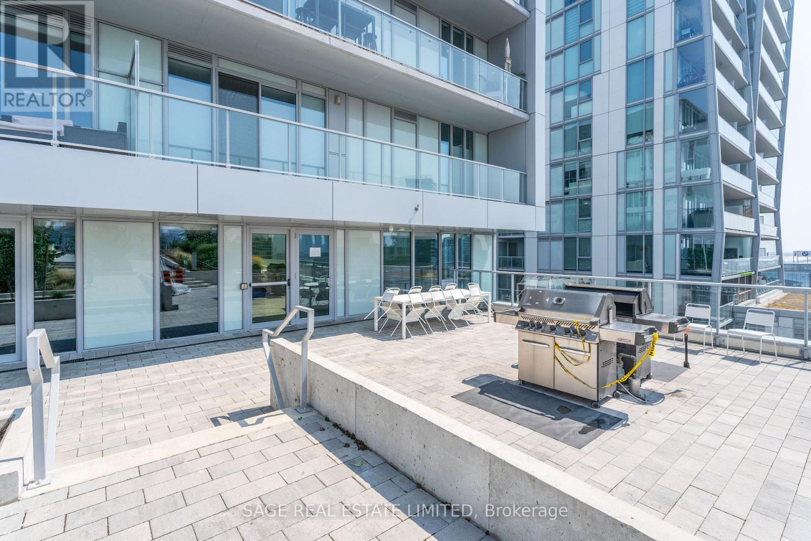 1102 - 15 Baseball Place, Toronto, Ontario  M4M 0E6 - Photo 24 - E13023102