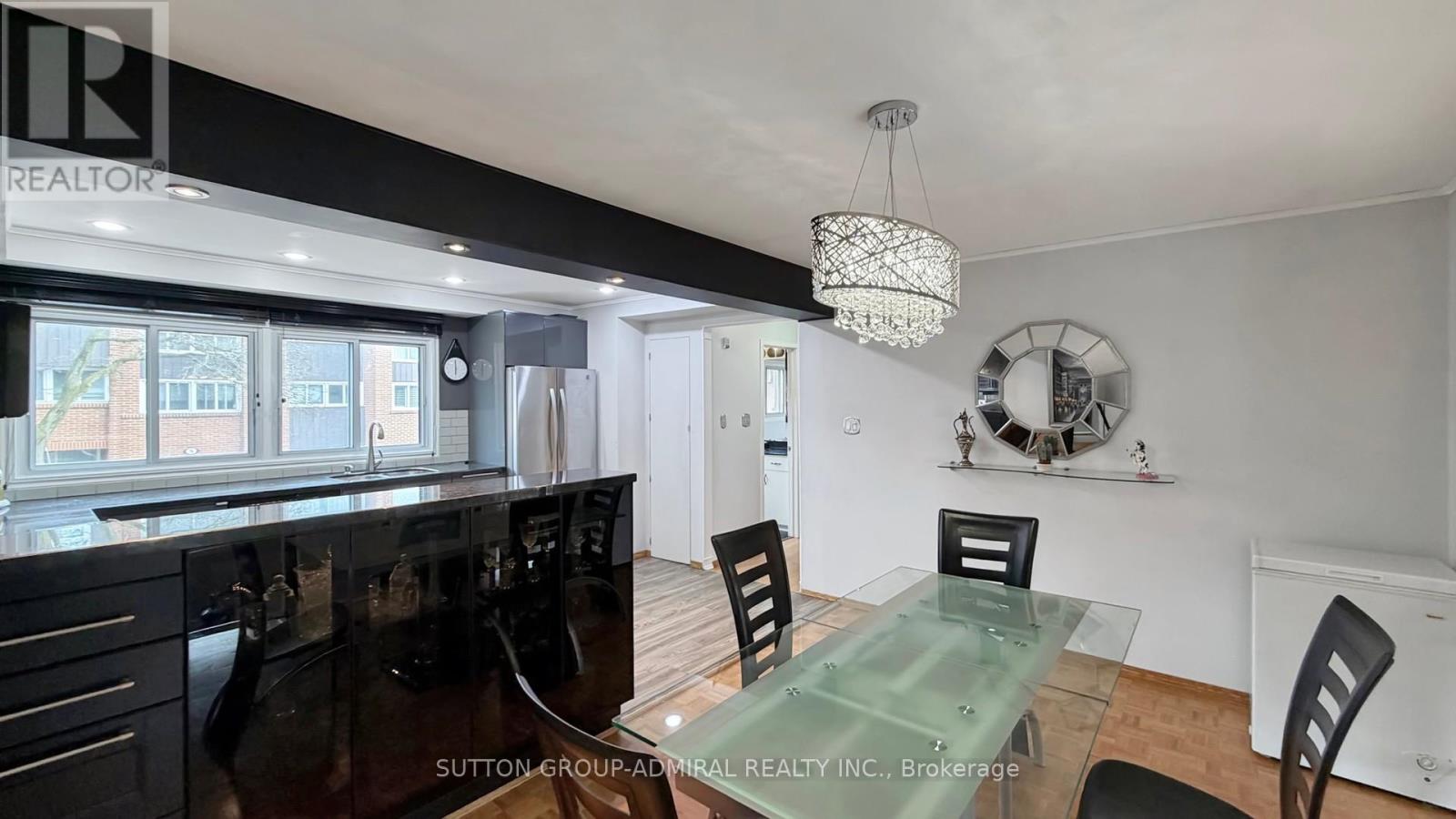 4 Dove Hawk Way, Toronto, Ontario  M2R 3M2 - Photo 9 - C13020470