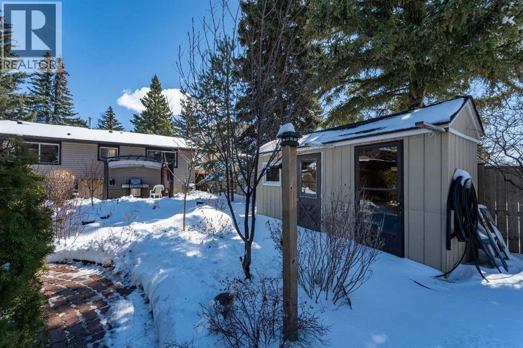 23 Mountain Place, Okotoks, Alberta  T1S 1G7 - Photo 38 - A2303186