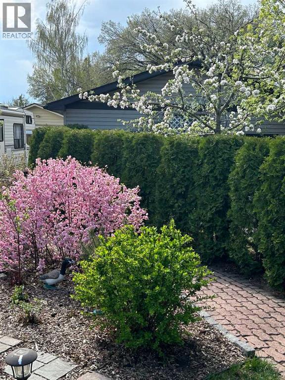 23 Mountain Place, Okotoks, Alberta  T1S 1G7 - Photo 40 - A2303186