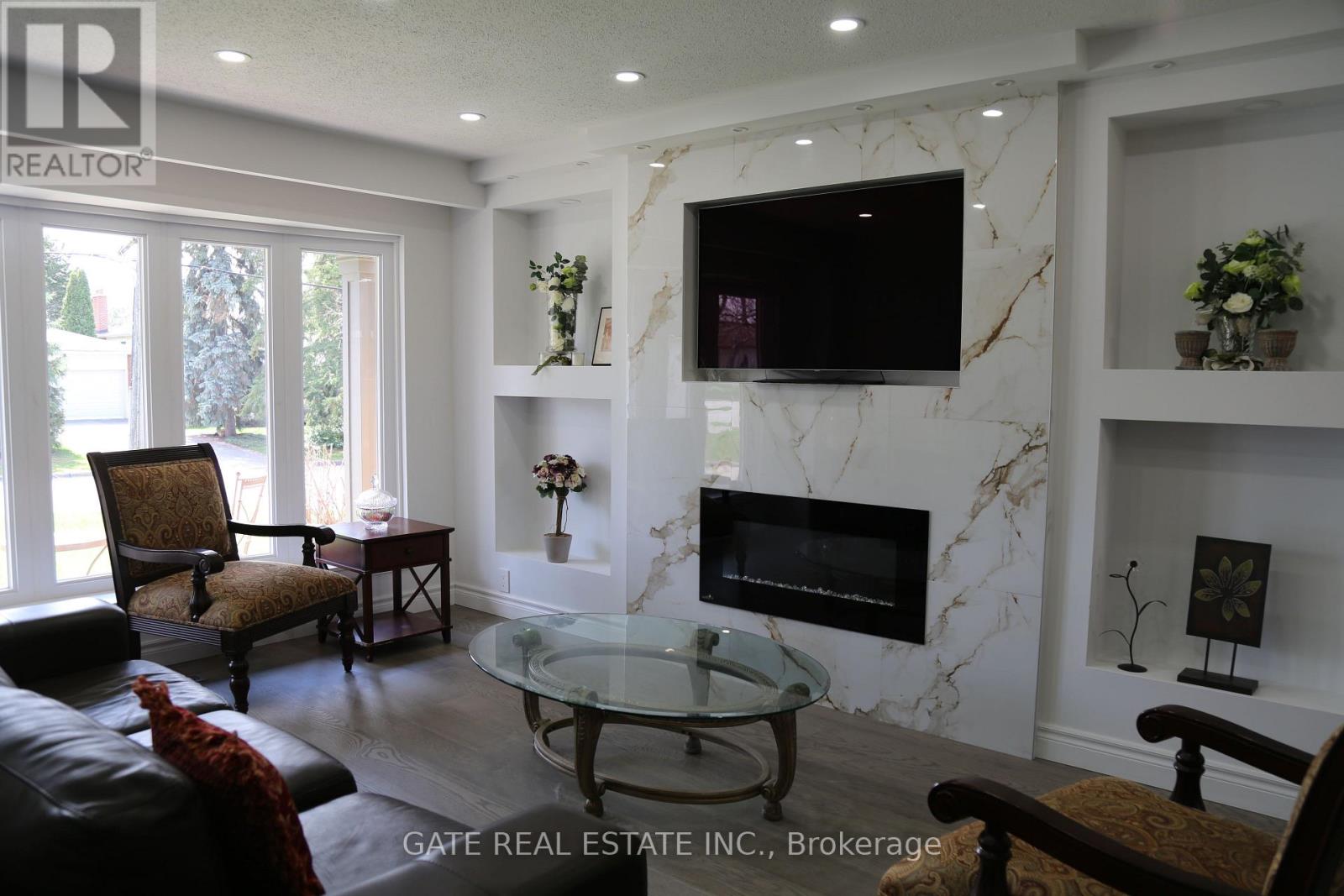 10 Thorny Brae Drive, Markham, Ontario  L3T 3G4 - Photo 11 - N13023082