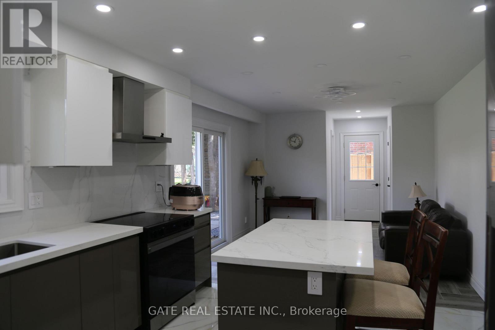 10 Thorny Brae Drive, Markham, Ontario  L3T 3G4 - Photo 16 - N13023082