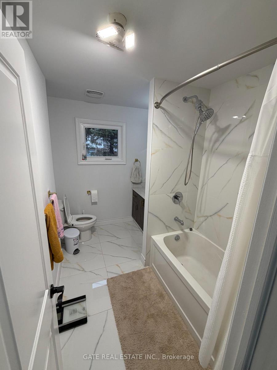 10 Thorny Brae Drive, Markham, Ontario  L3T 3G4 - Photo 27 - N13023082