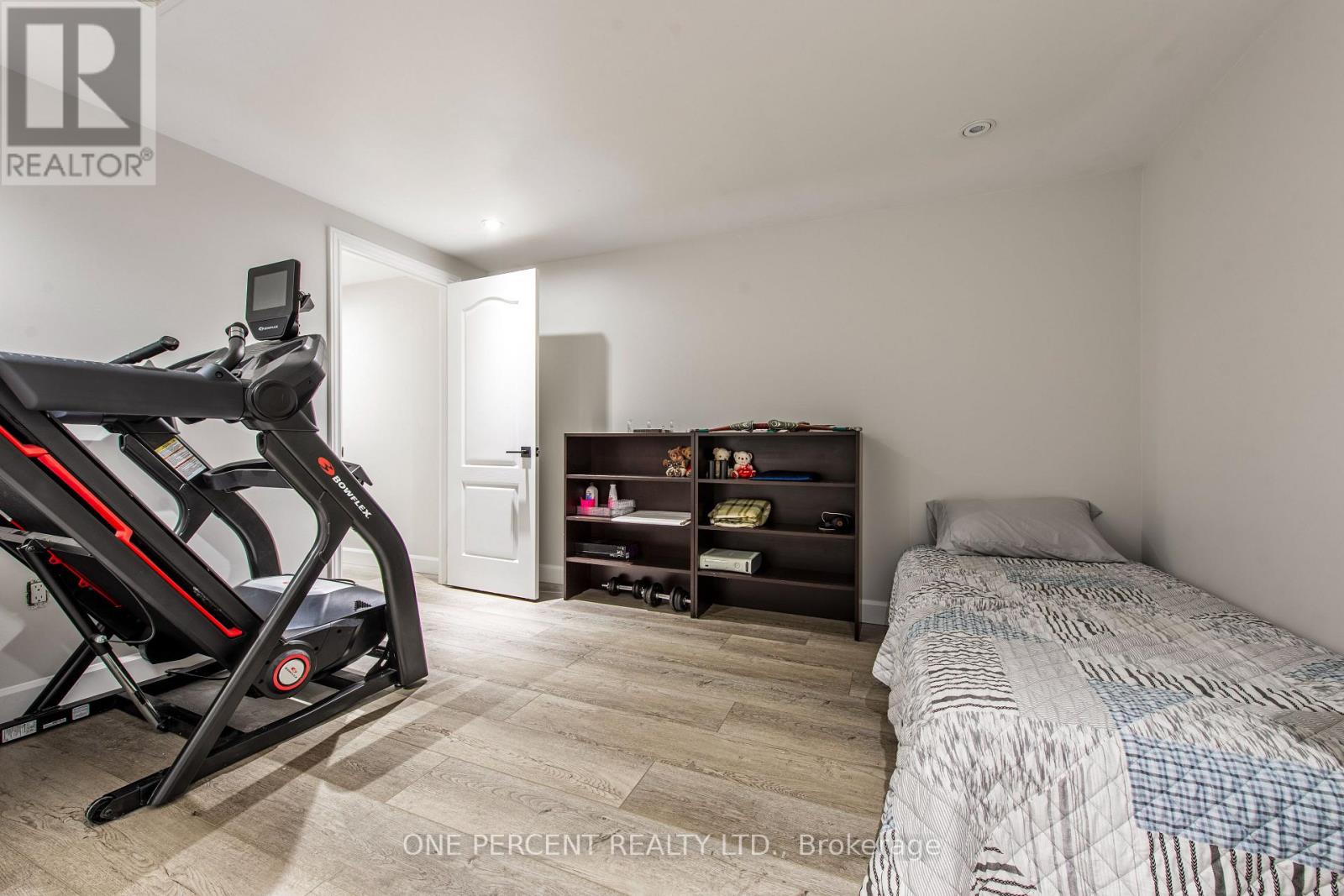 8 Cardwell Court, Adjala-Tosorontio, Ontario  L0G 1W0 - Photo 32 - N13023094