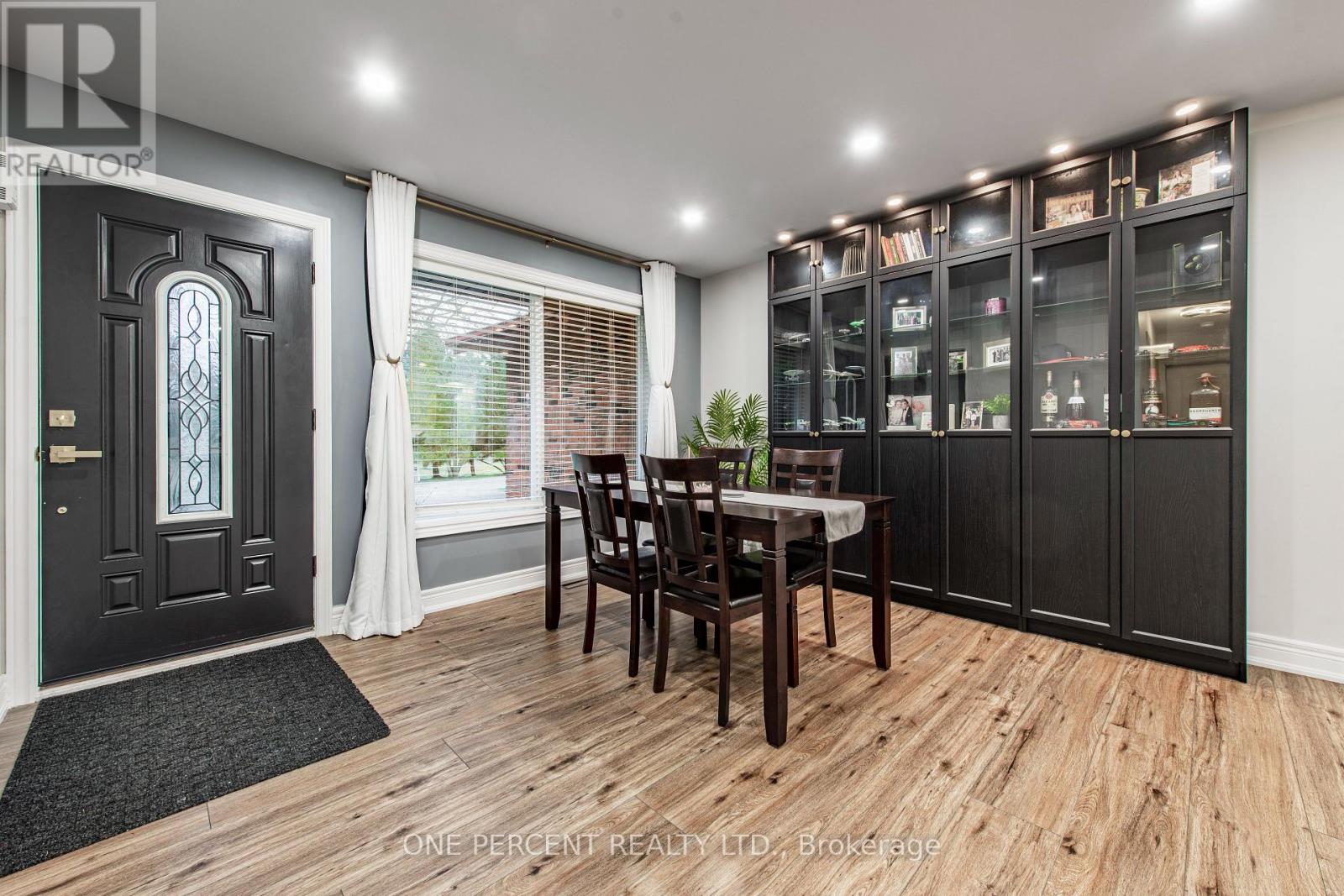 8 Cardwell Court, Adjala-Tosorontio, Ontario  L0G 1W0 - Photo 8 - N13023094