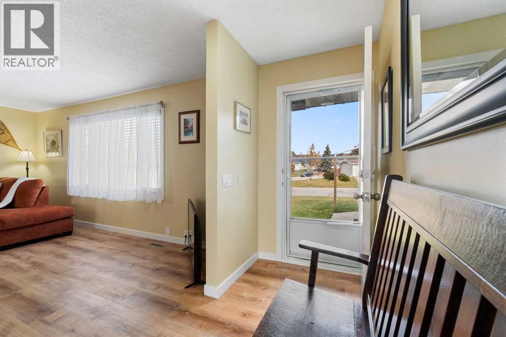 3 Isbister Avenue, Swan Hills, Alberta  T0G 2C0 - Photo 11 - A2297587