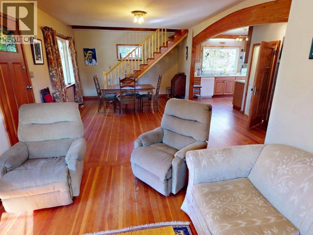 5394 Manson Ave, Powell River, British Columbia  V8A 3P4 - Photo 12 - 19805