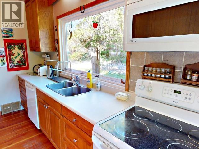 5394 Manson Ave, Powell River, British Columbia  V8A 3P4 - Photo 15 - 19805