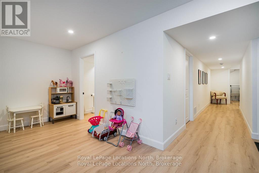 53 Barr Street, Collingwood, Ontario  L9Y 0E7 - Photo 26 - S13022814