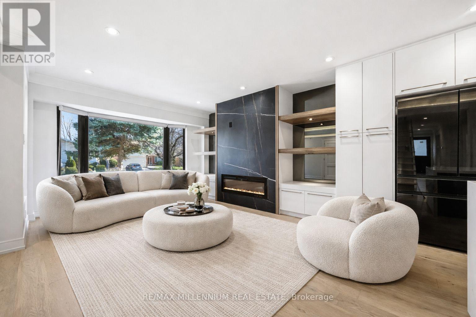 14 Portree Crescent, Markham, Ontario  L3T 3G2 - Photo 5 - N13020234