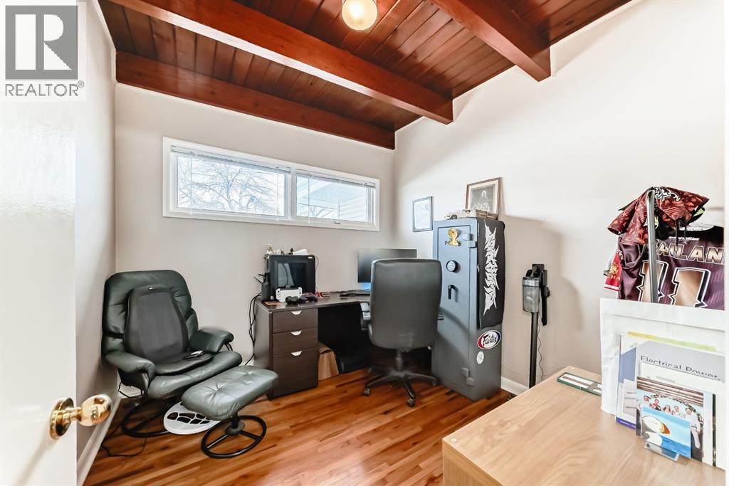 19 Meadowview Road Sw, Calgary, Alberta  T2V 1V9 - Photo 21 - A2299309