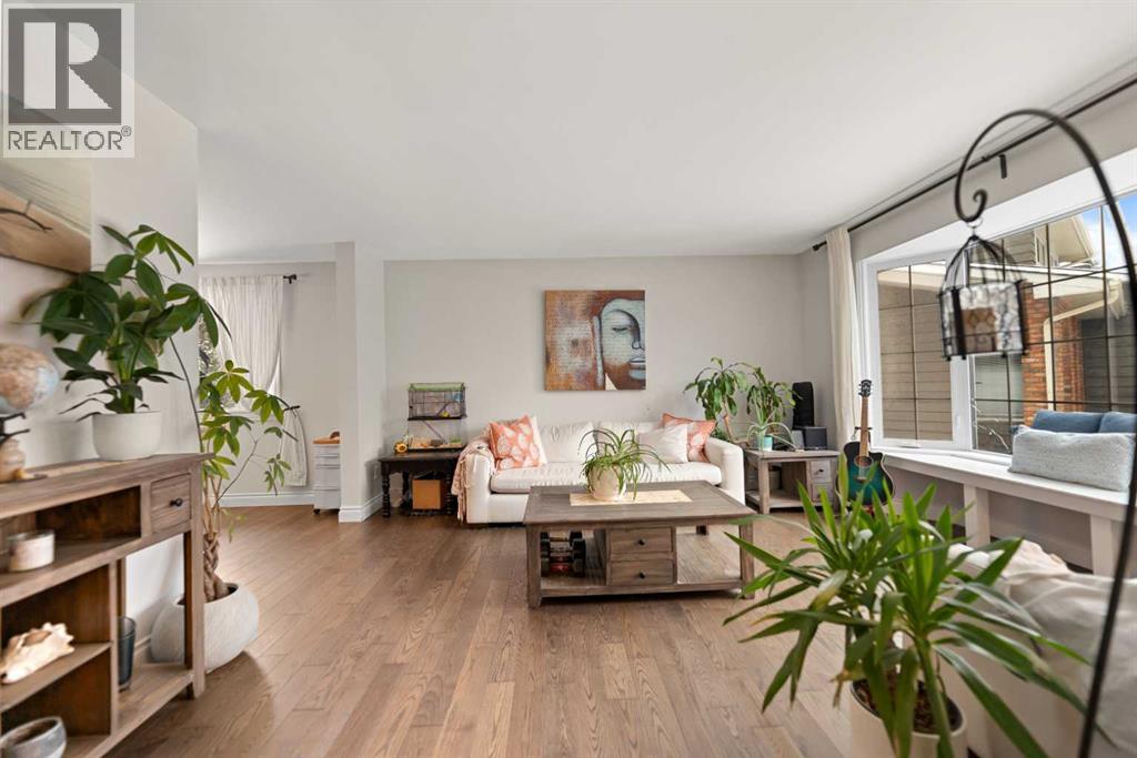 436 Ranchridge Bay Nw, Calgary, Alberta  T3G 1V6 - Photo 8 - A2301281