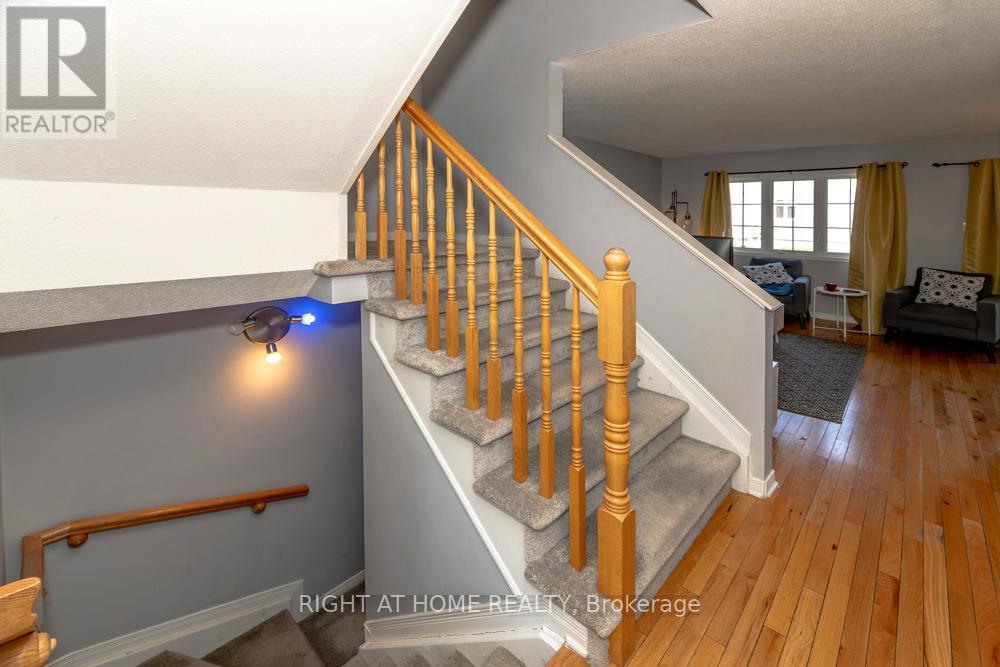 253 Eliot Street, Clarence-Rockland, Ontario  K4K 0E6 - Photo 4 - X13023144