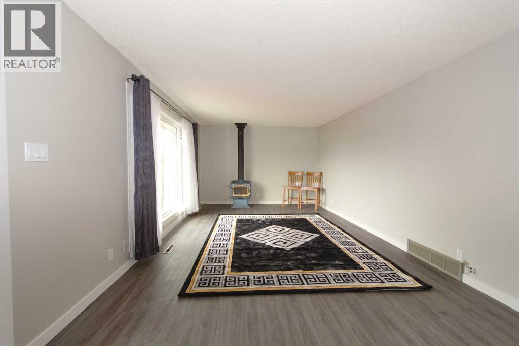 396 8 Street, Dunmore, Alberta  T1B 0K1 - Photo 7 - A2294082