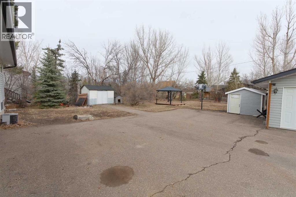 396 8 Street, Dunmore, Alberta  T1B 0K1 - Photo 36 - A2294082