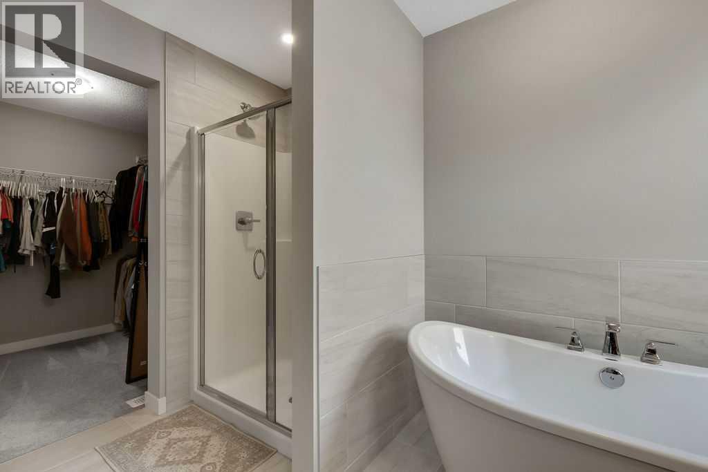 216 Creekstone Row Sw, Calgary, Alberta  T2X 4Y5 - Photo 21 - A2300294