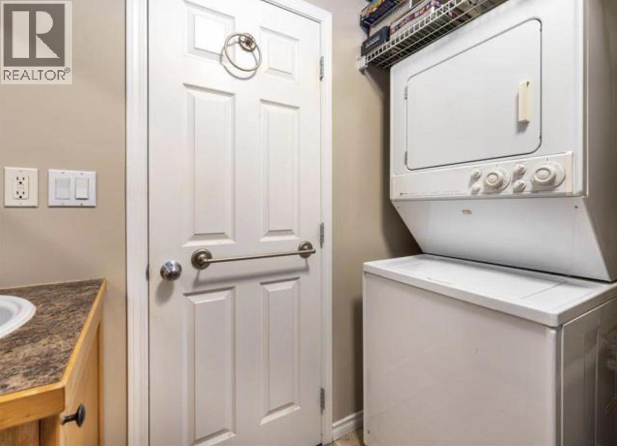 Suite 23788 Kanaka Way, Maple Ridge, British Columbia  V2W 1E5 - Photo 6 - R3113879