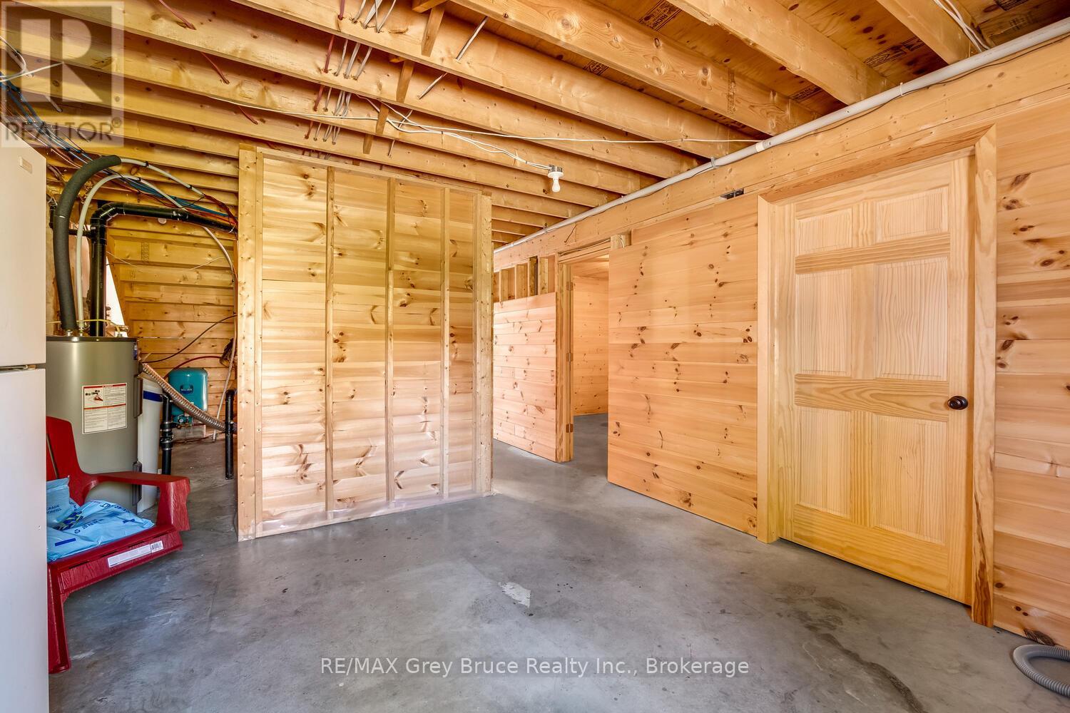 104 Maple Drive, Northern Bruce Peninsula, Ontario  N0H 1Z0 - Photo 31 - X13023126