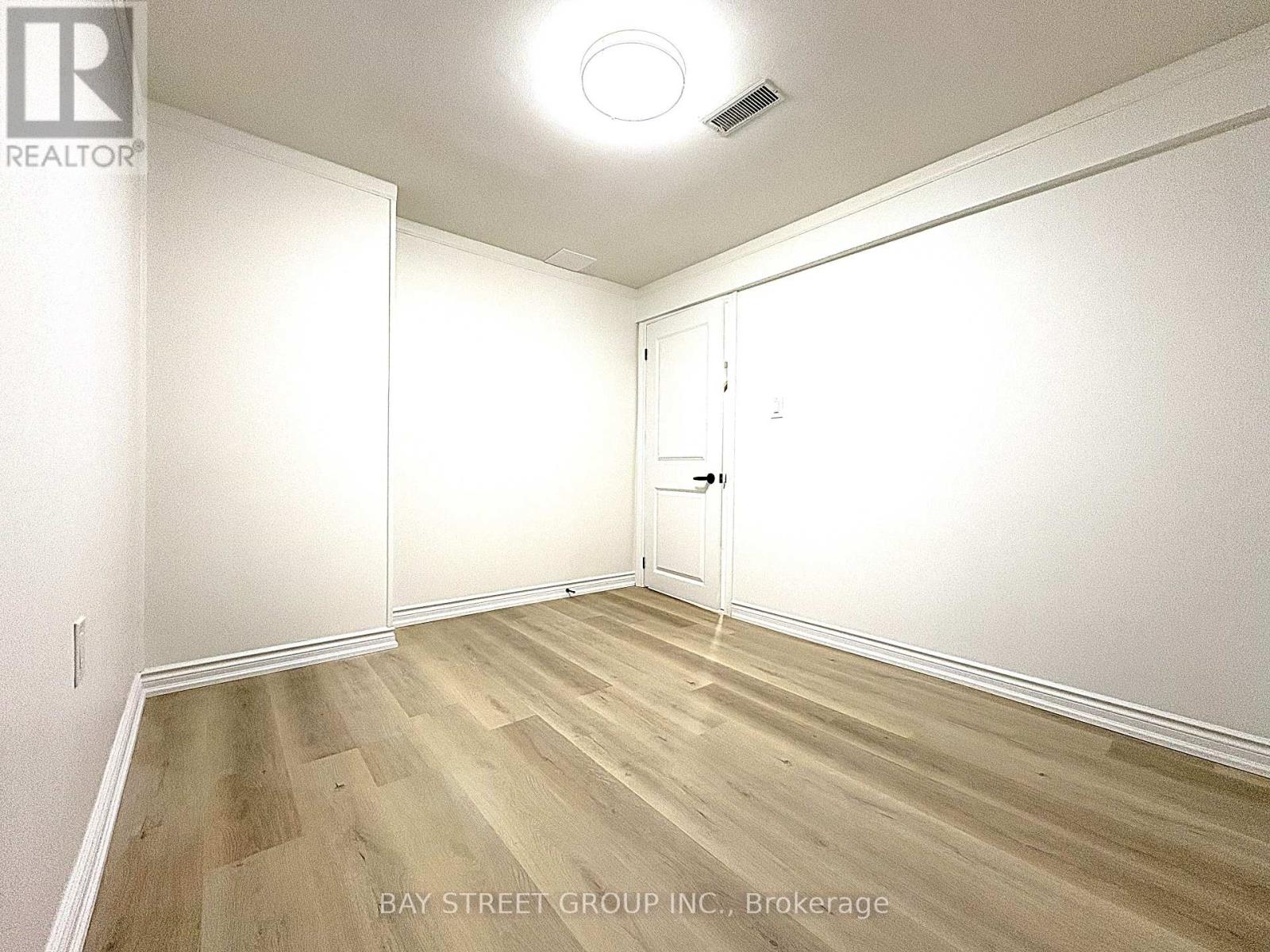 9 Truro Crescent, Toronto, Ontario  M1V 2H7 - Photo 10 - E13023132