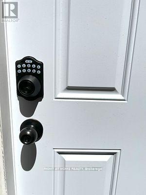 Lower L - 115 Bonny Meadows Drive, Aurora, Ontario  L4G 6N1 - Photo 3 - N13023130