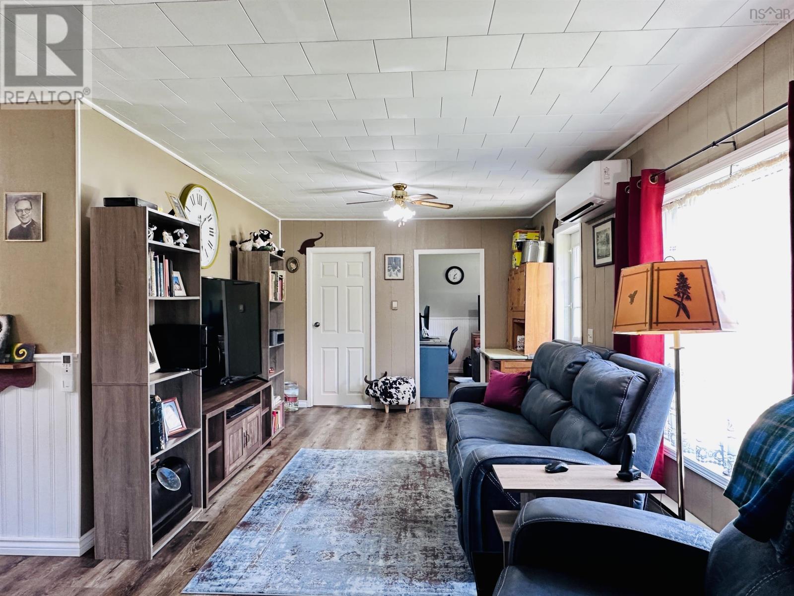 385 Brighton Road, Lockeport, Nova Scotia  B0T 1L0 - Photo 13 - 202606018