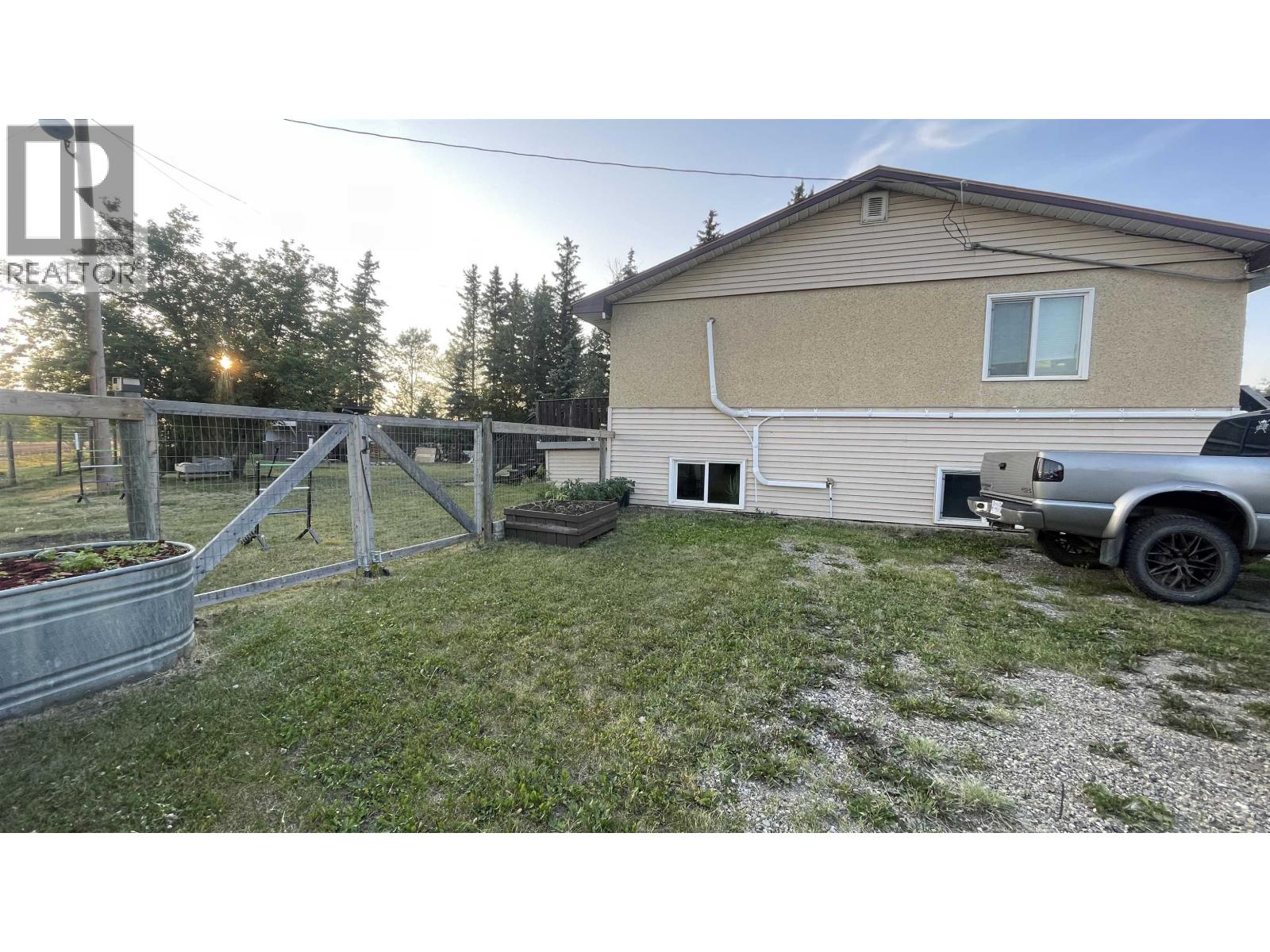 11222 Poplar Road, Fort St. John, British Columbia  V1J 4M7 - Photo 28 - R3103469