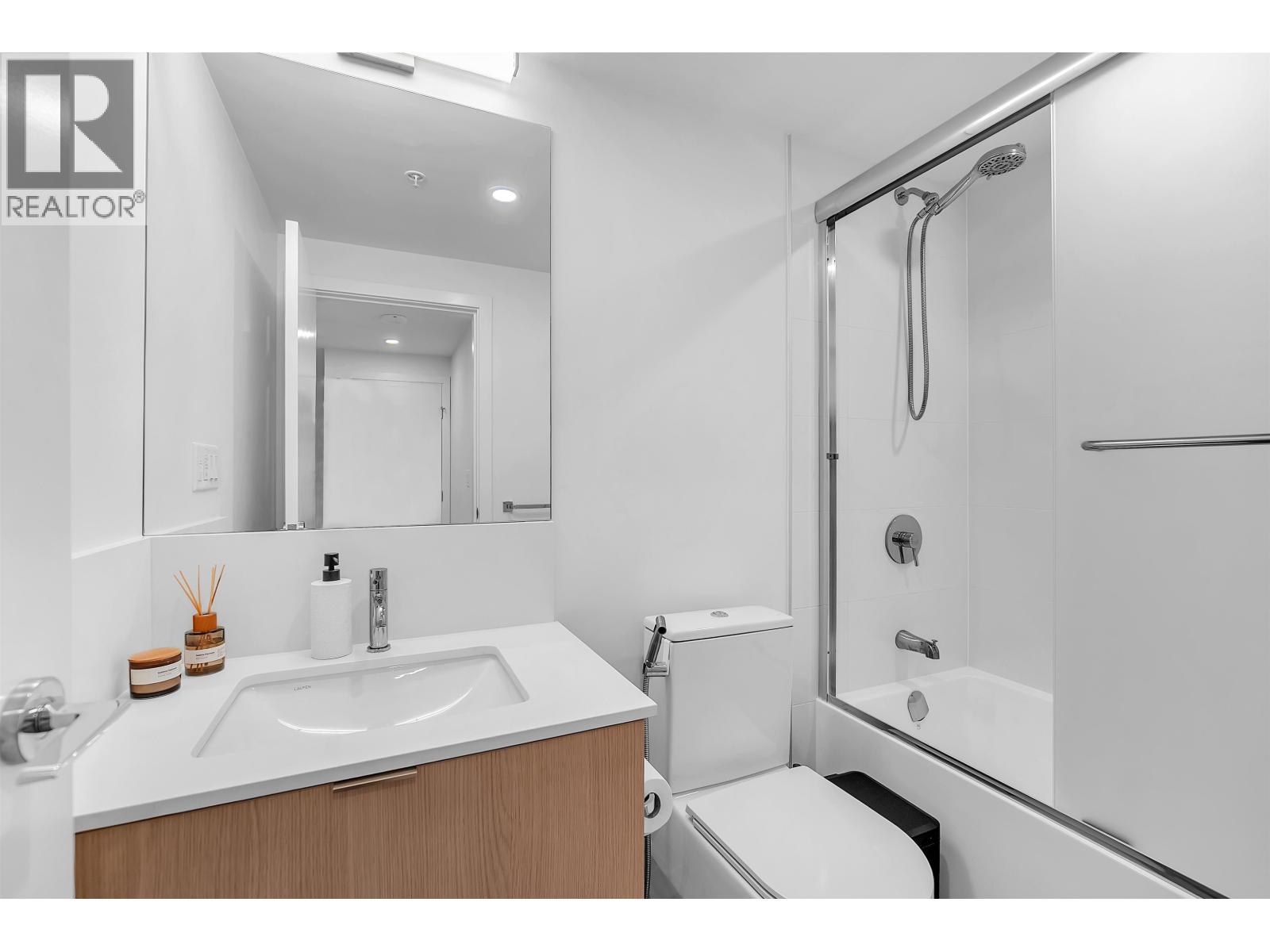 1604 308 Alderson Avenue, Coquitlam, British Columbia  V3K 0J2 - Photo 20 - R3113542