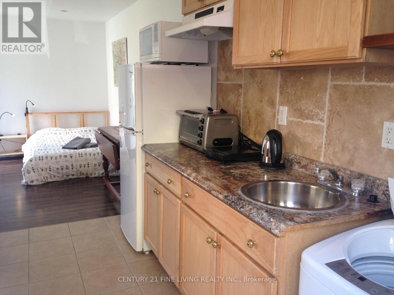 (GRDN) - 400 NAIRN AVENUE, Toronto, Ontario