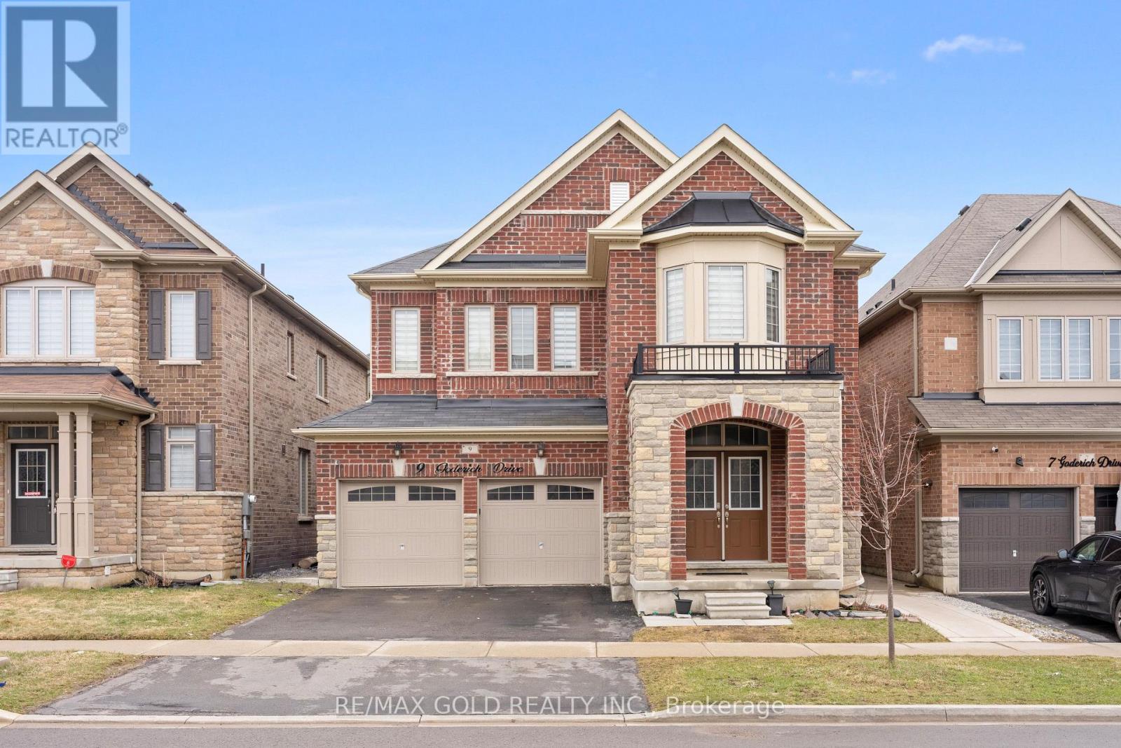 9 GODERICH DRIVE, Brampton, Ontario
