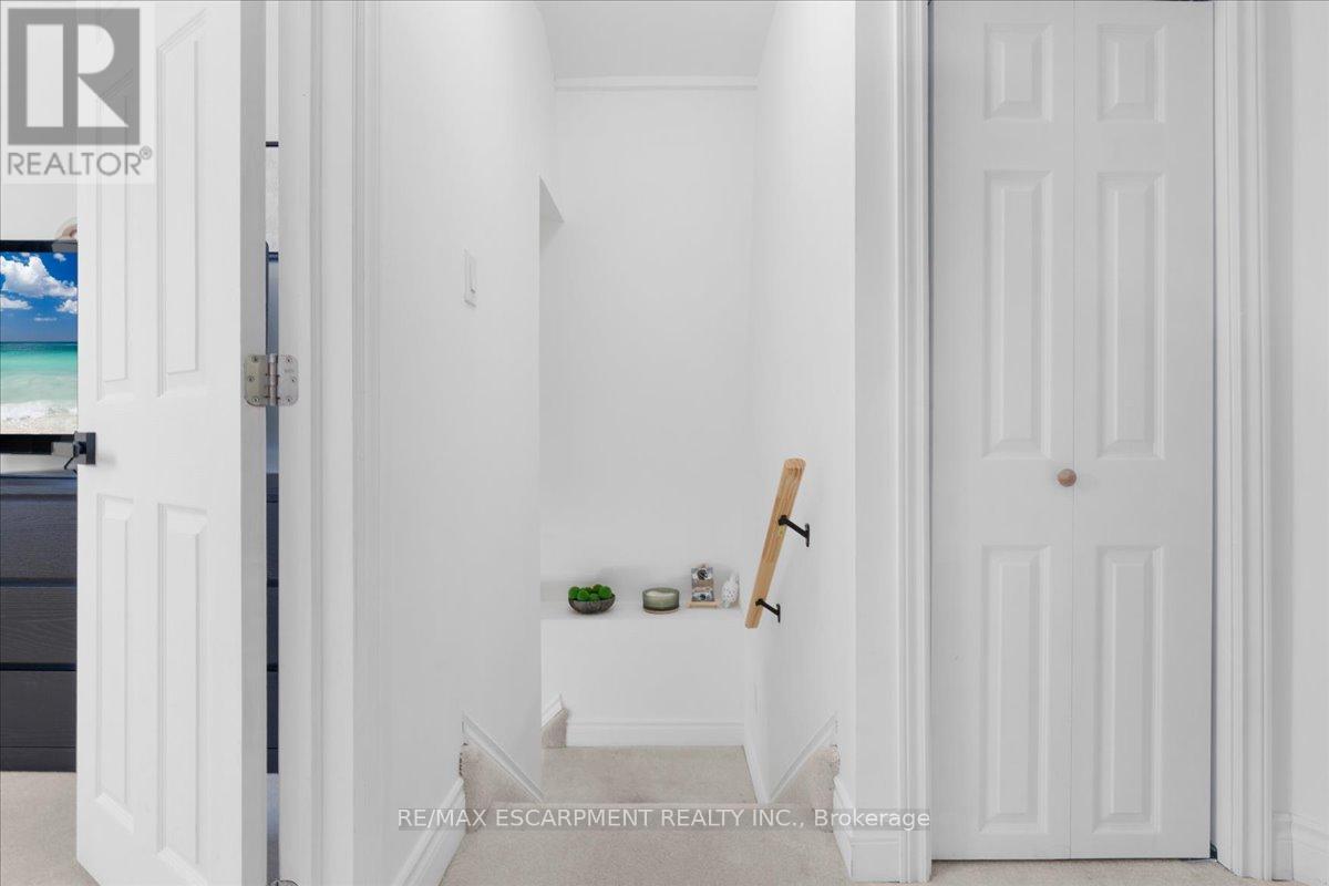 133 Frederick Avenue, Hamilton, Ontario  L8H 4L1 - Photo 17 - X13023122